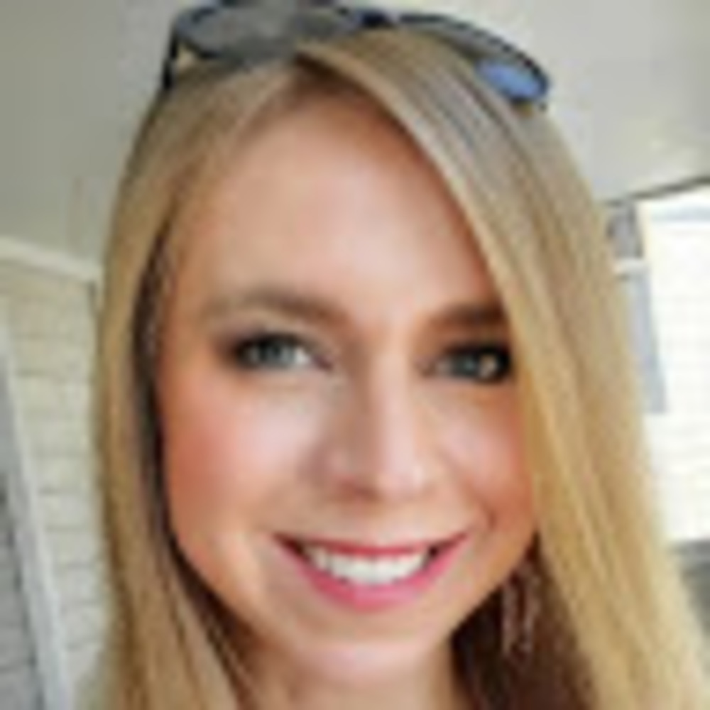 Meet your Posher, Sabina